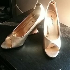 Gold wedge heels